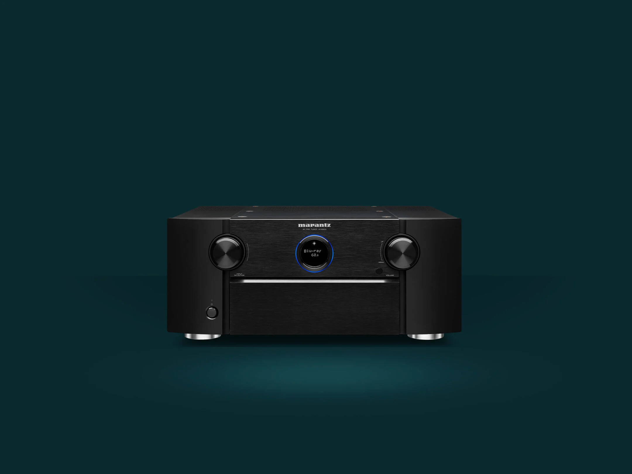 AV8805A - Black front view Lifestyle